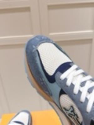 wholesale quality men's louis vuitton run way sneakers model no. 813